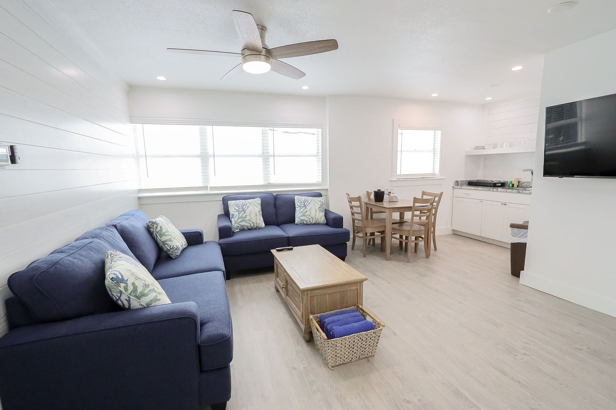 hotel rooms on siesta key beach